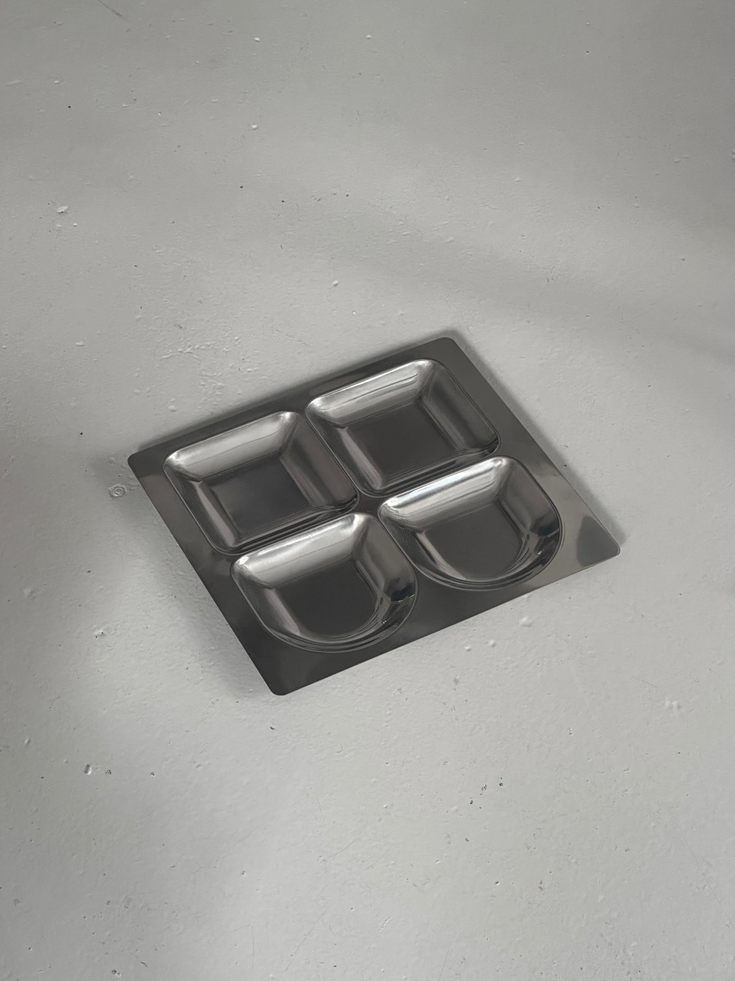 Italiensk Vintage Stål Fad #1