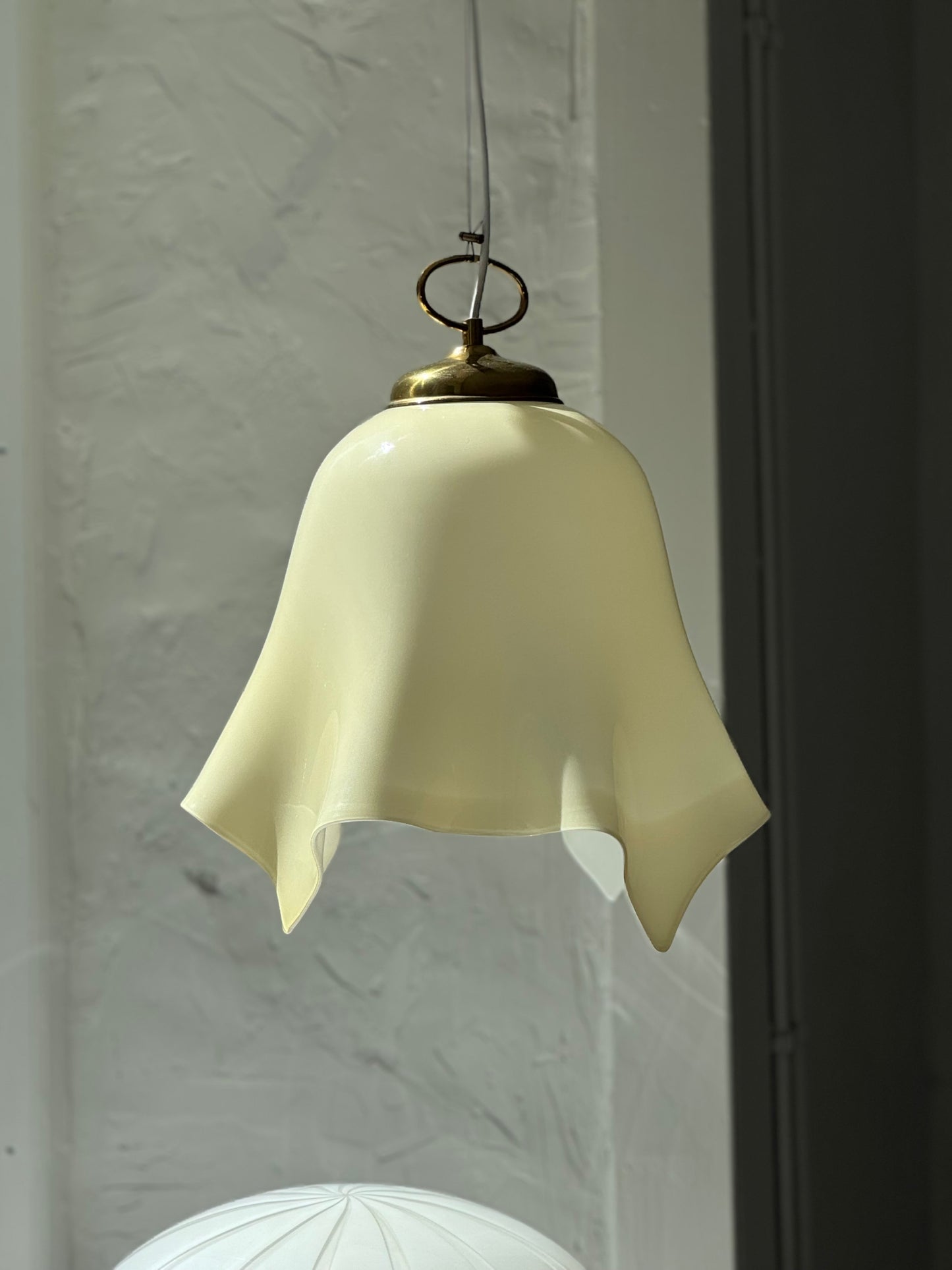 Creme / Lysegul Vintage Pendel