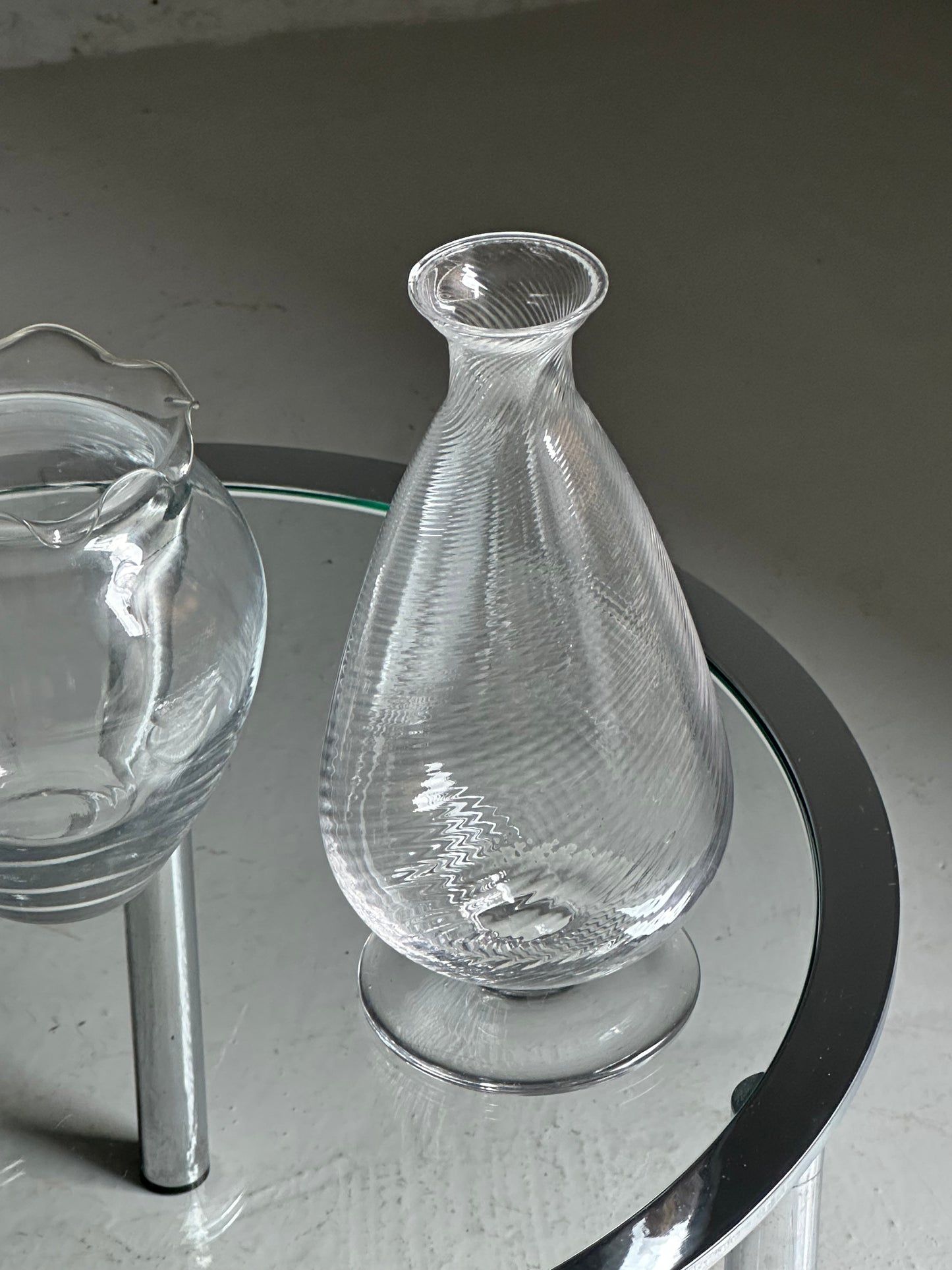 Swirly Klar Vase