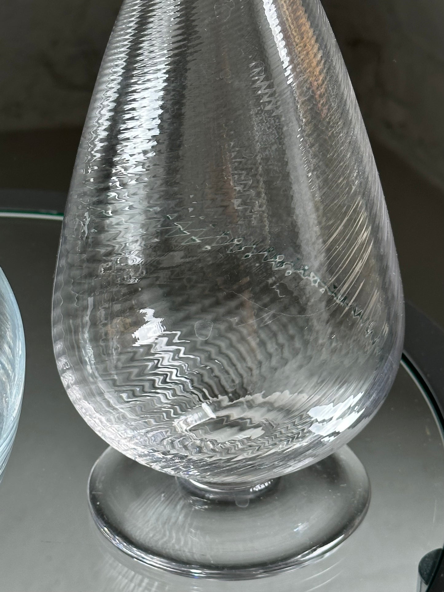 Swirly Klar Vase