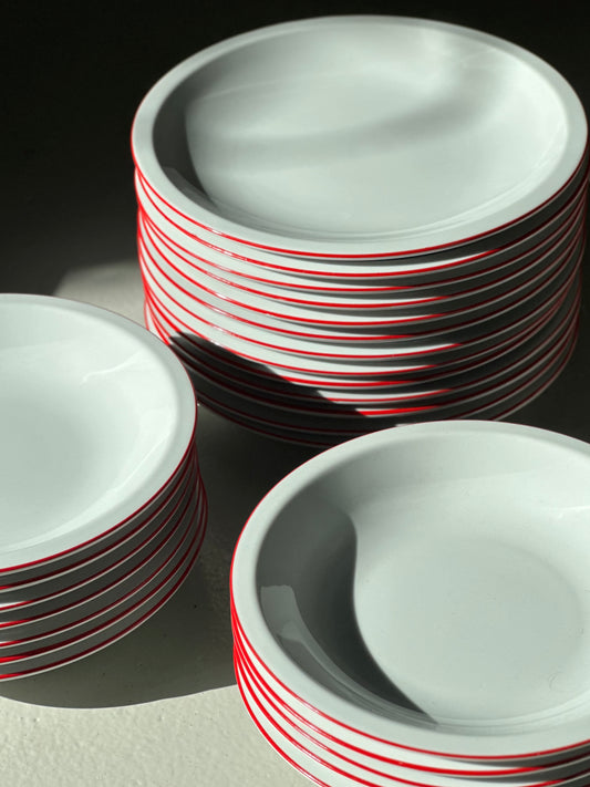 Bistro Tallerkener - Rød Kant