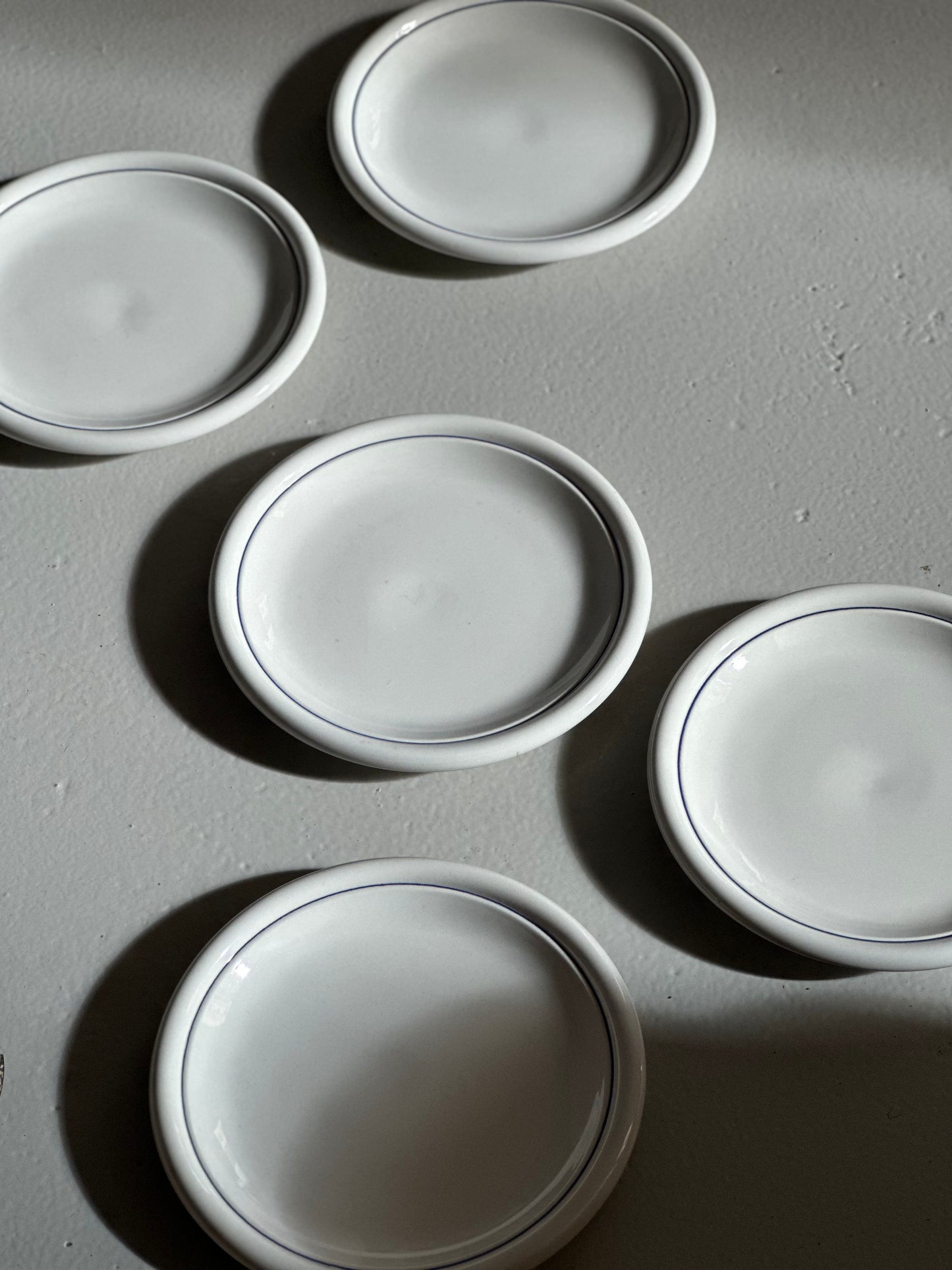 Bistro Frokost Tallerkener M. Tynd Blå Kant