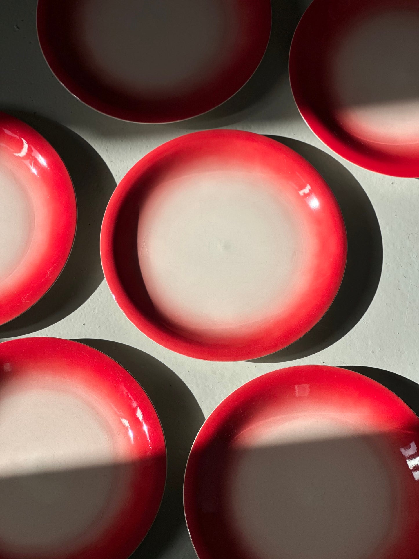 Røde Fade Tallerkener
