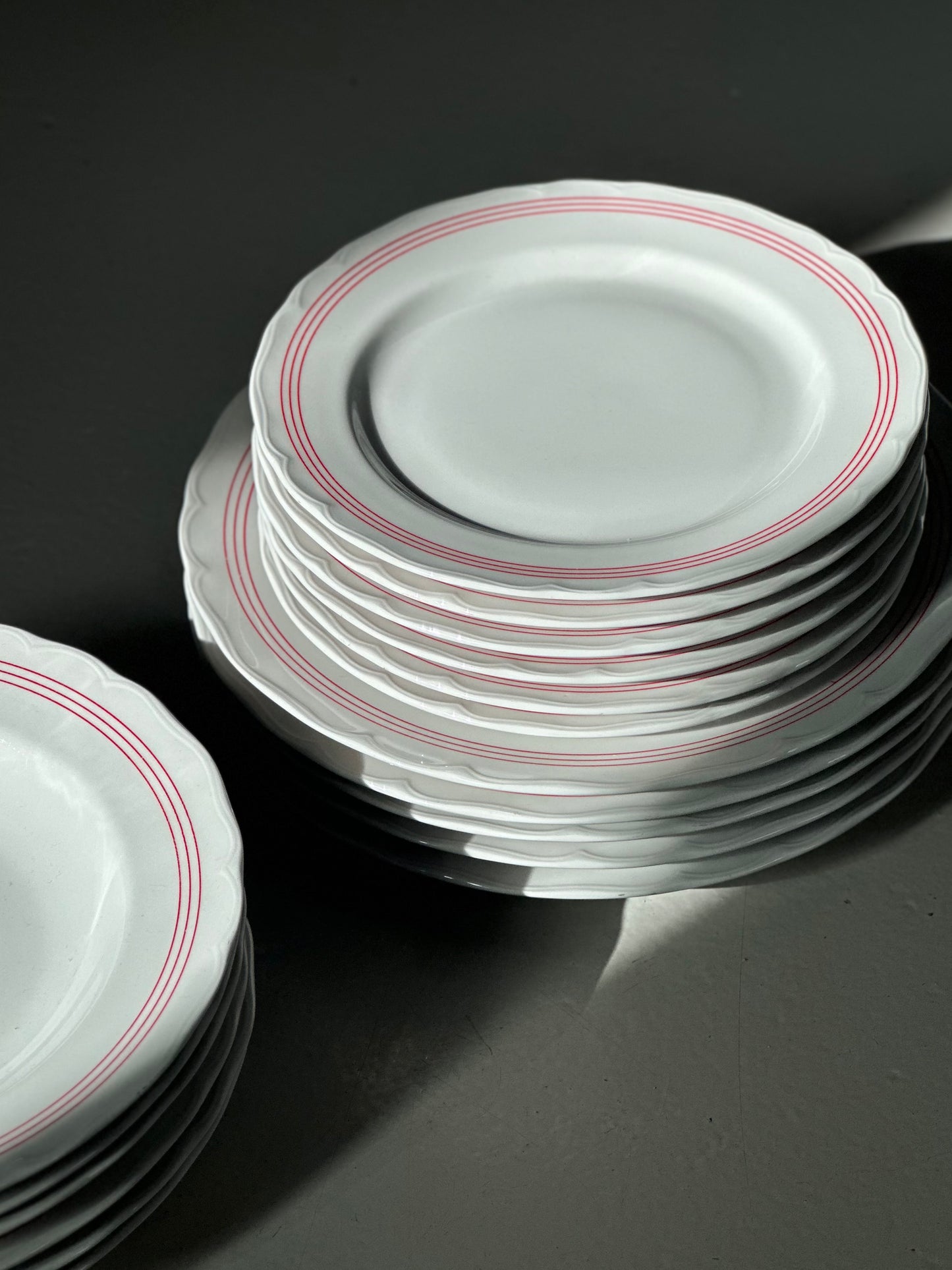 Vintage Bistro Stel - Triple Rød Kant