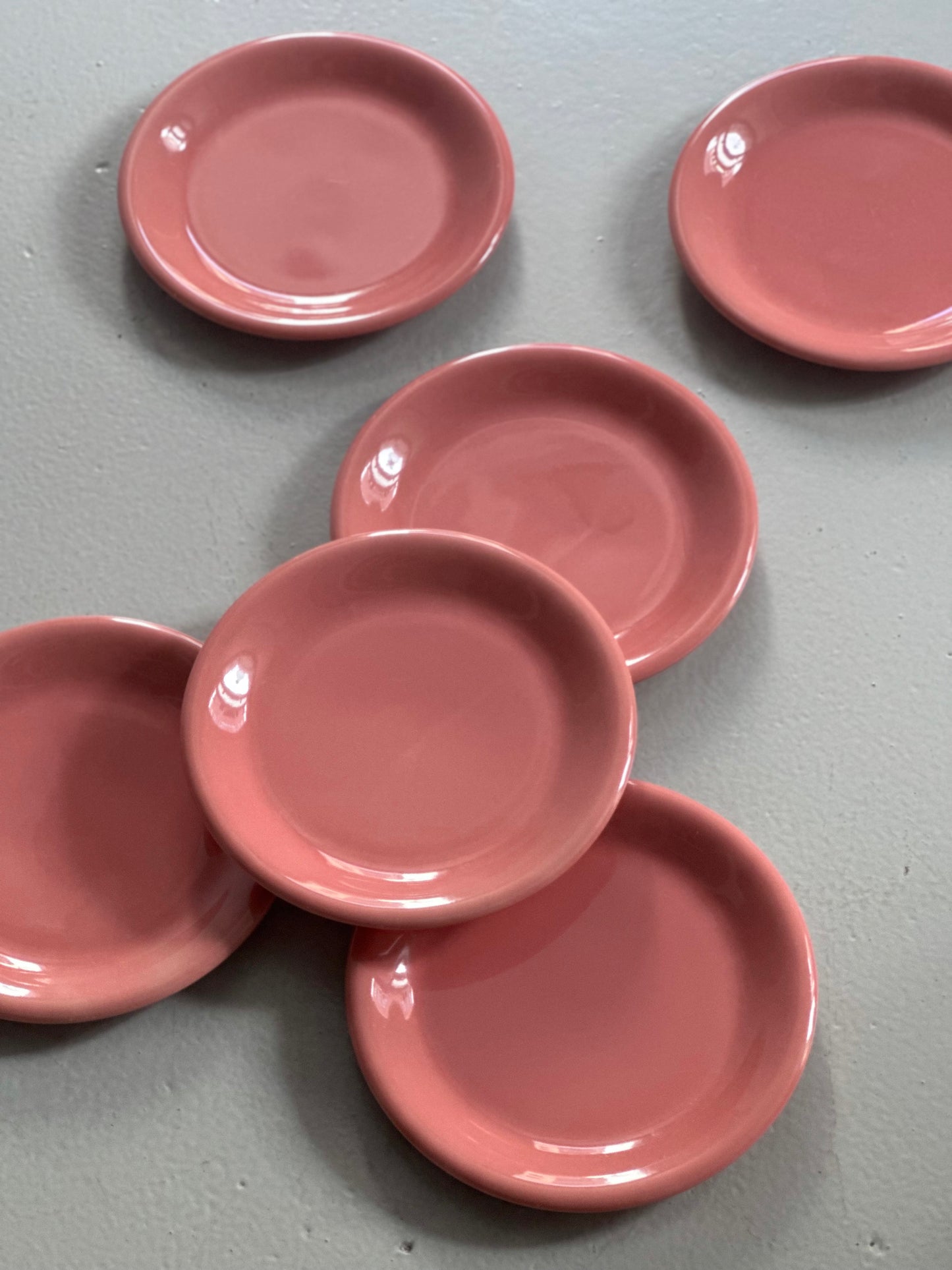 Chunky Lyserøde Tallerkener