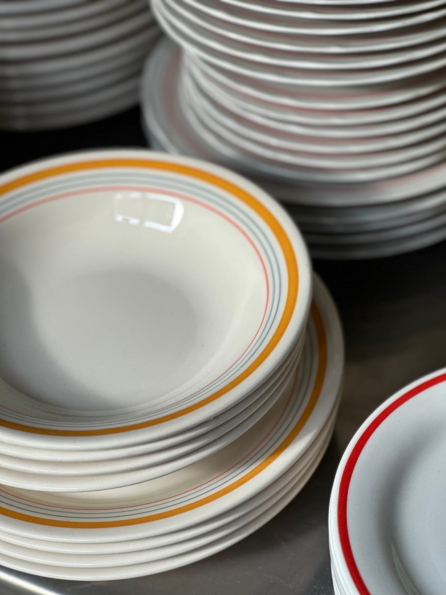 Italiensk Bistro Stel - Gul/Blå/Rød