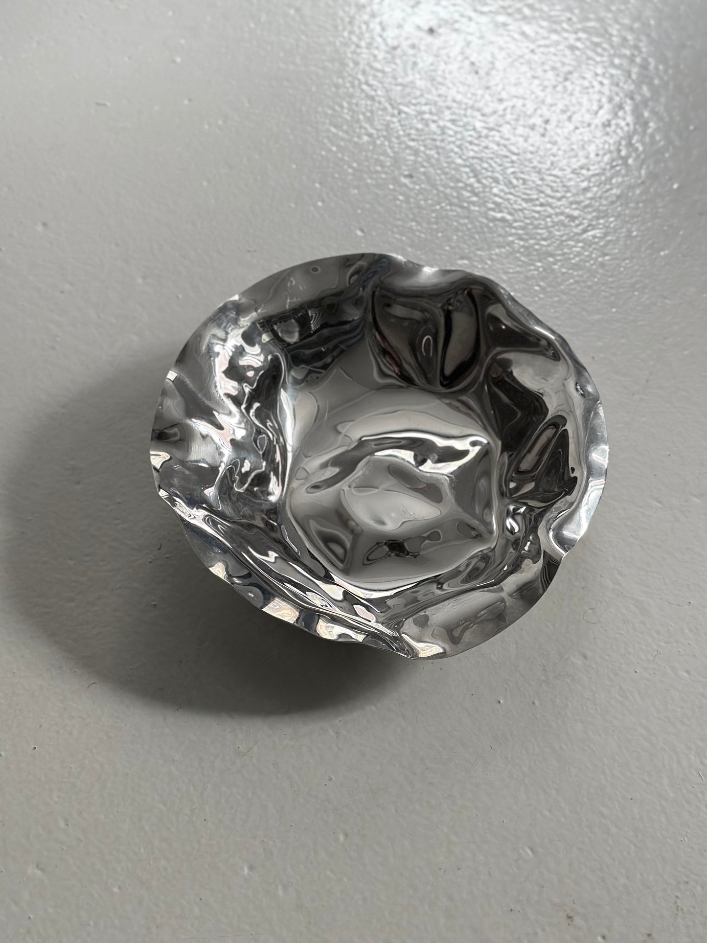 Bølget Krom Skål