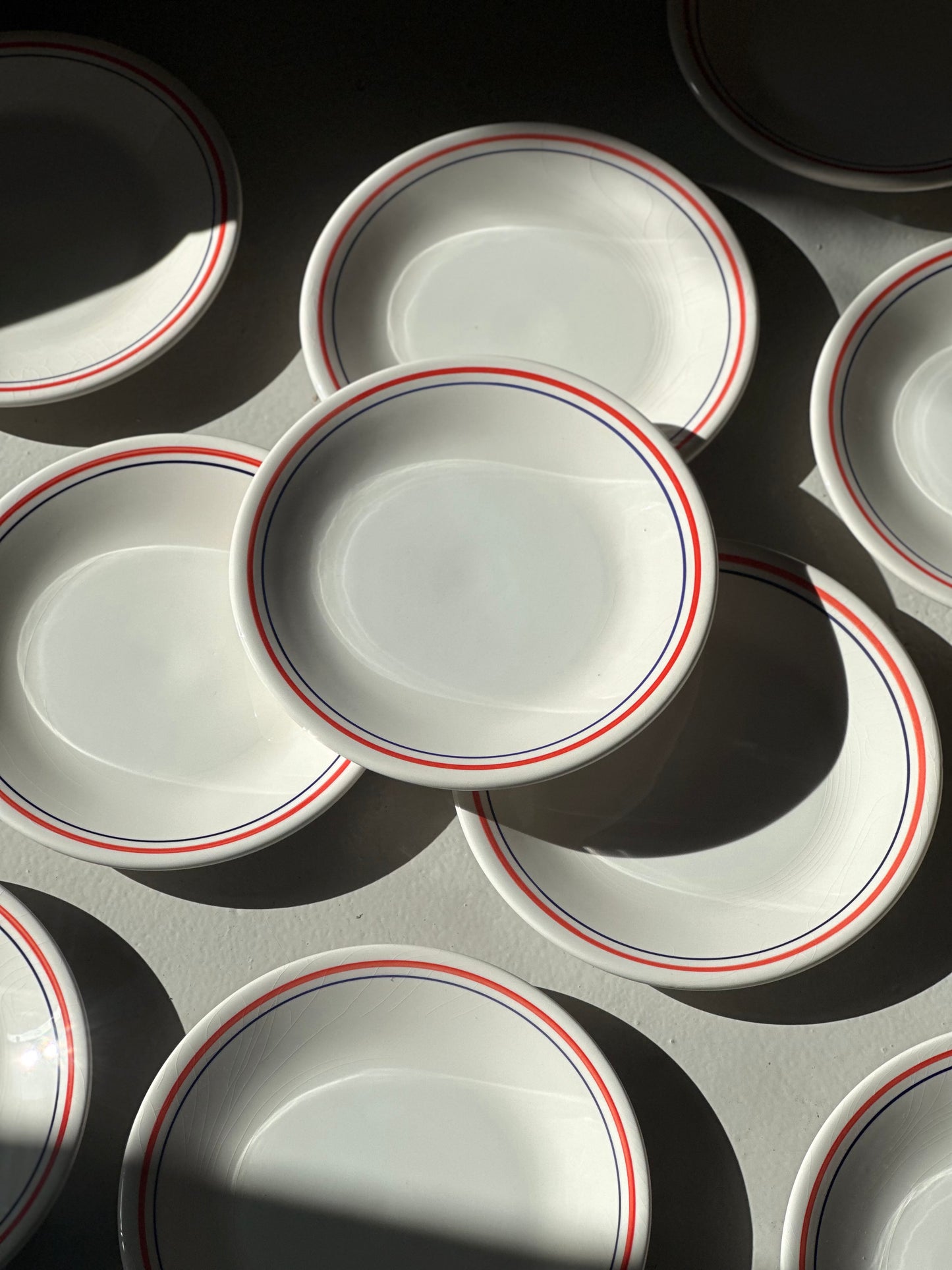 Italienske Bistro Tallerkener - Rød/Blå