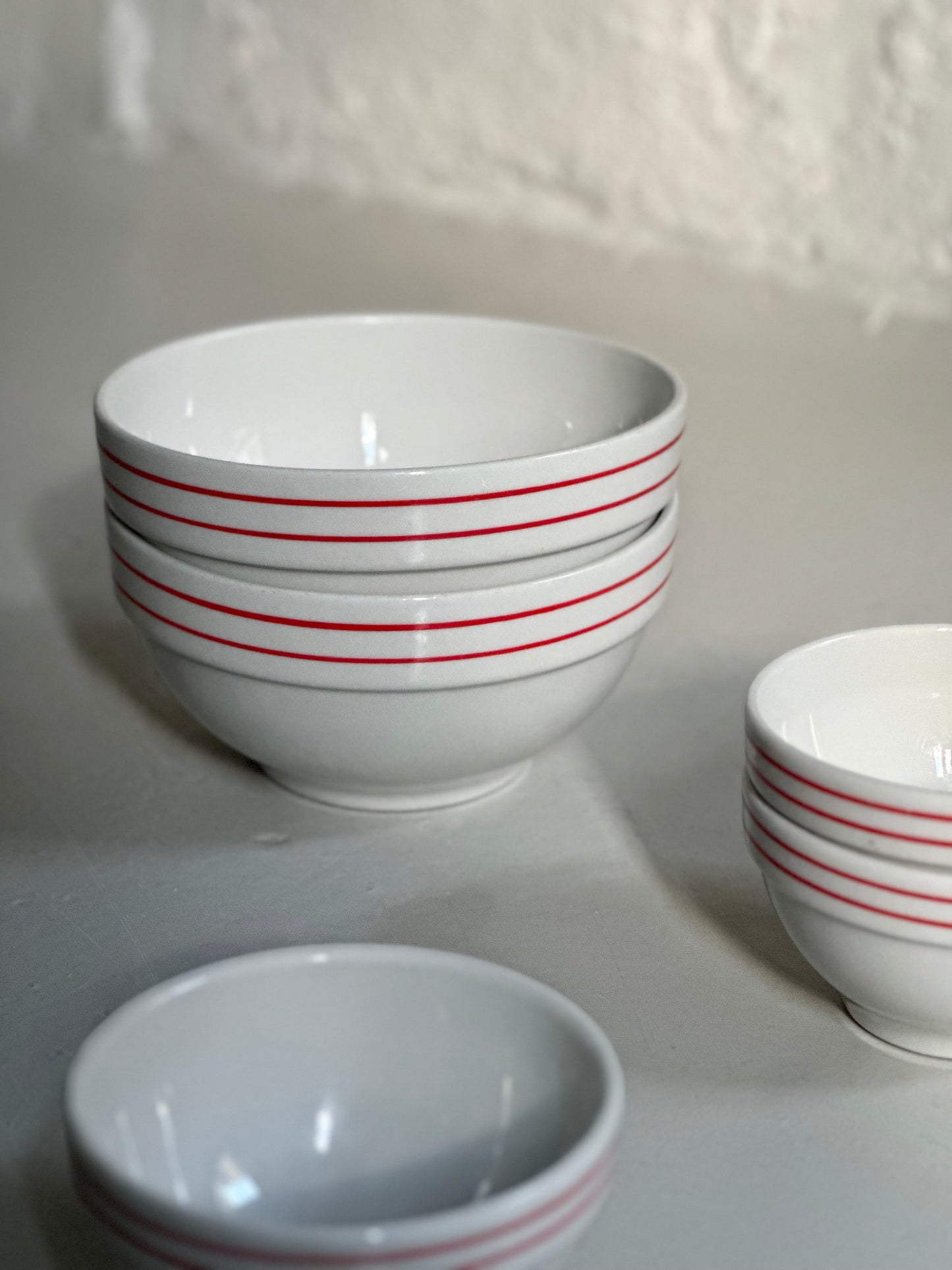 Italiensk Bistro Stel - Dobbelt Rød Kant