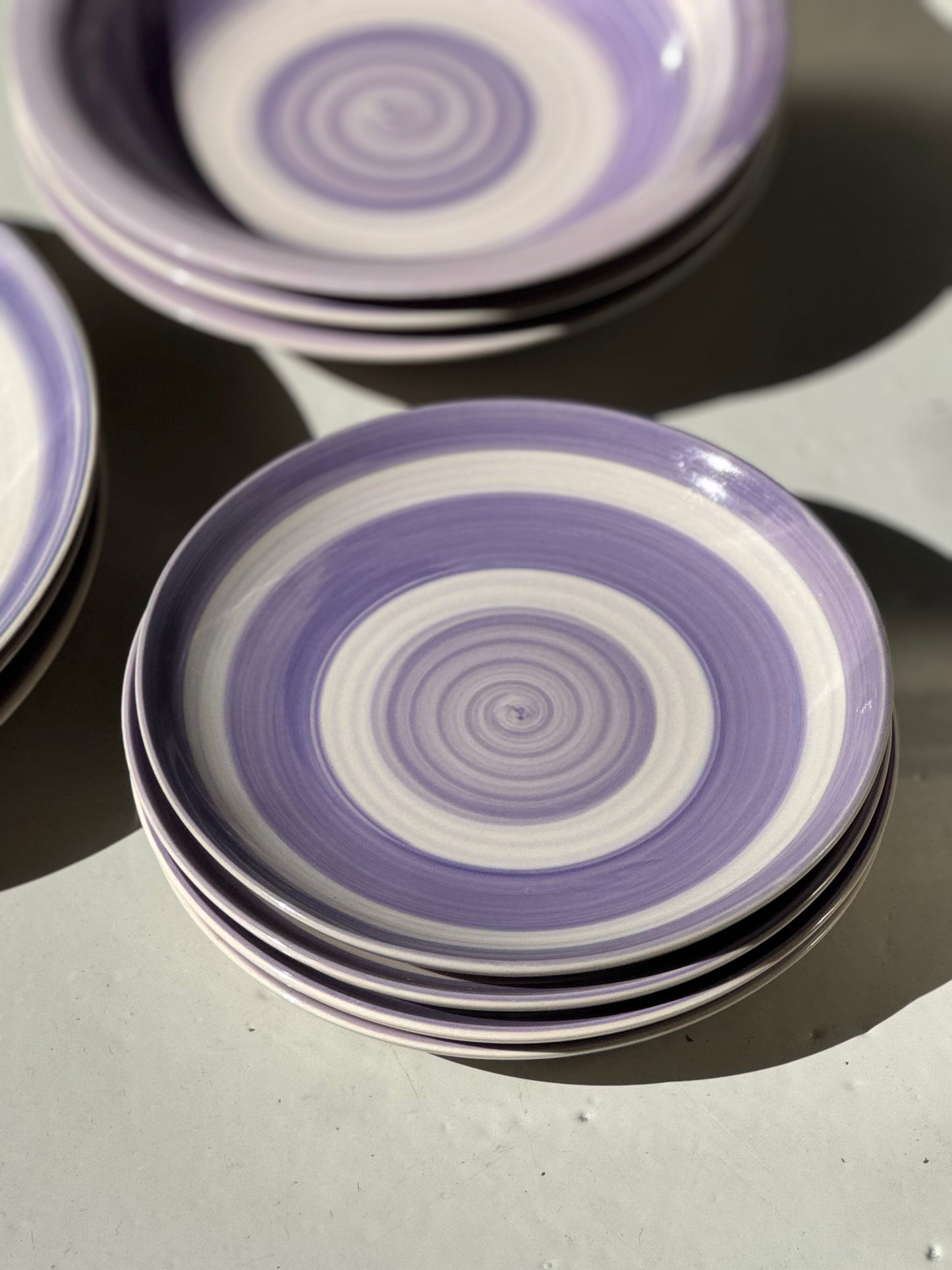 Lilla Swirl Tallerkener