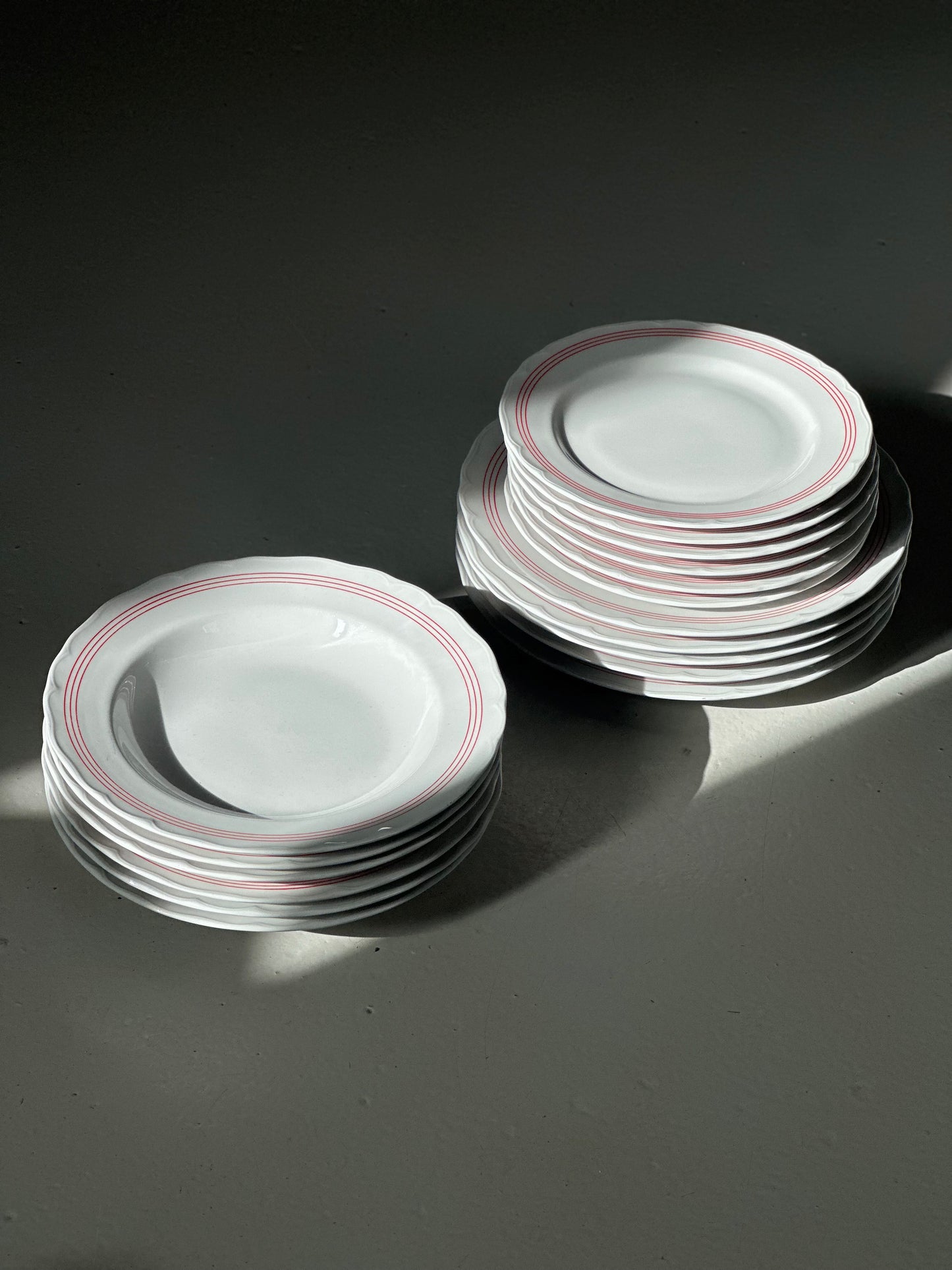 Vintage Bistro Stel - Triple Rød Kant