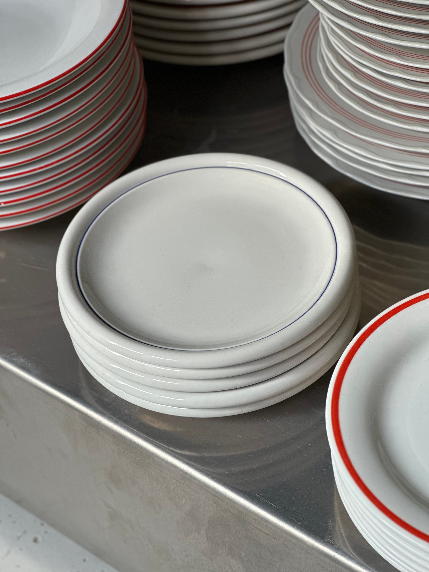 Bistro Frokost Tallerkener M. Tynd Blå Kant