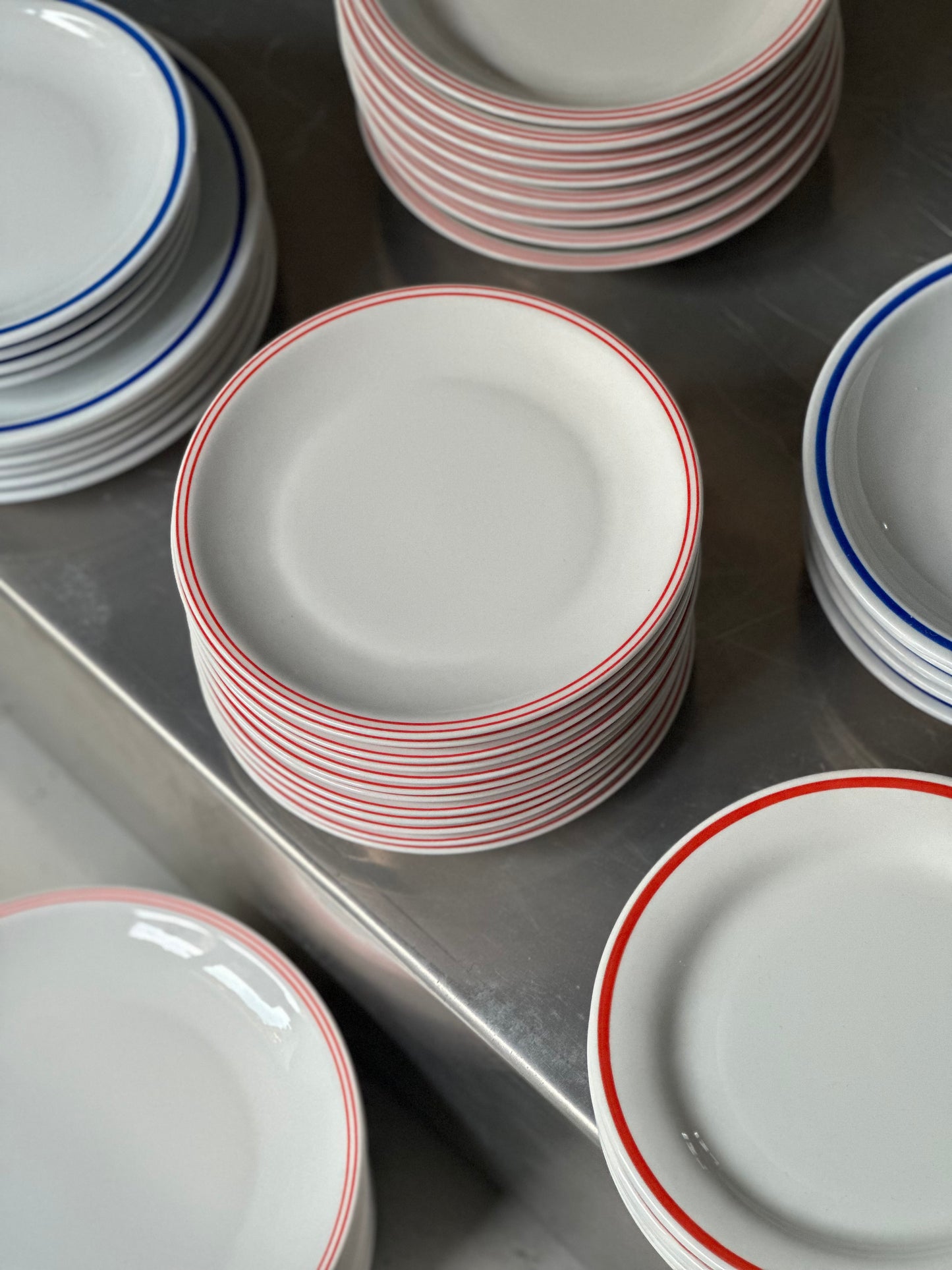 Italienske Bistro Tallerkener - Rød Dobbeltkant