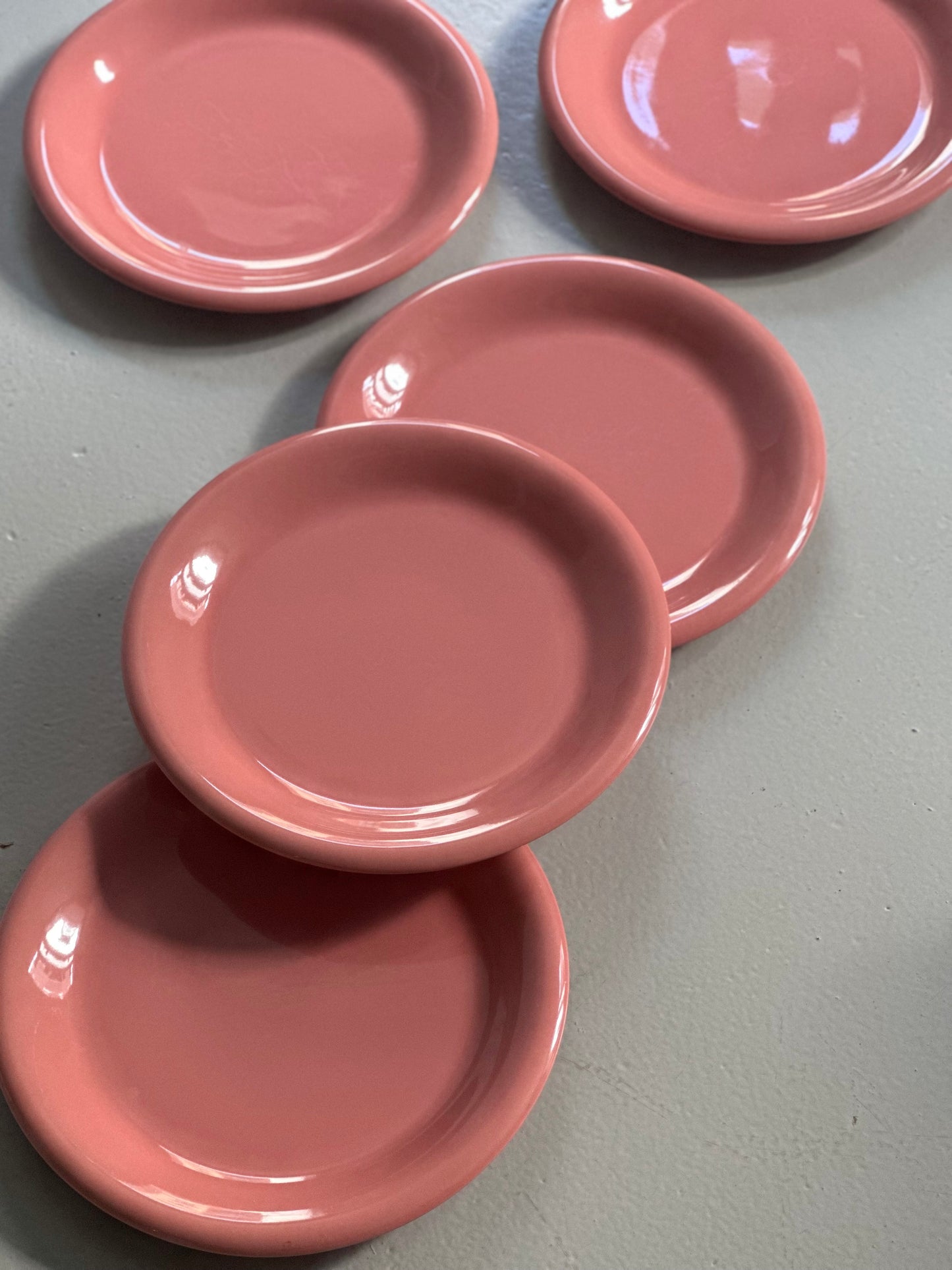 Chunky Lyserøde Tallerkener