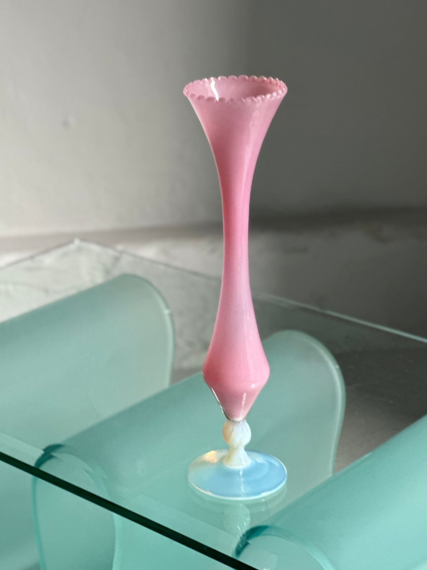 Høj Lyserød Italiensk Vase