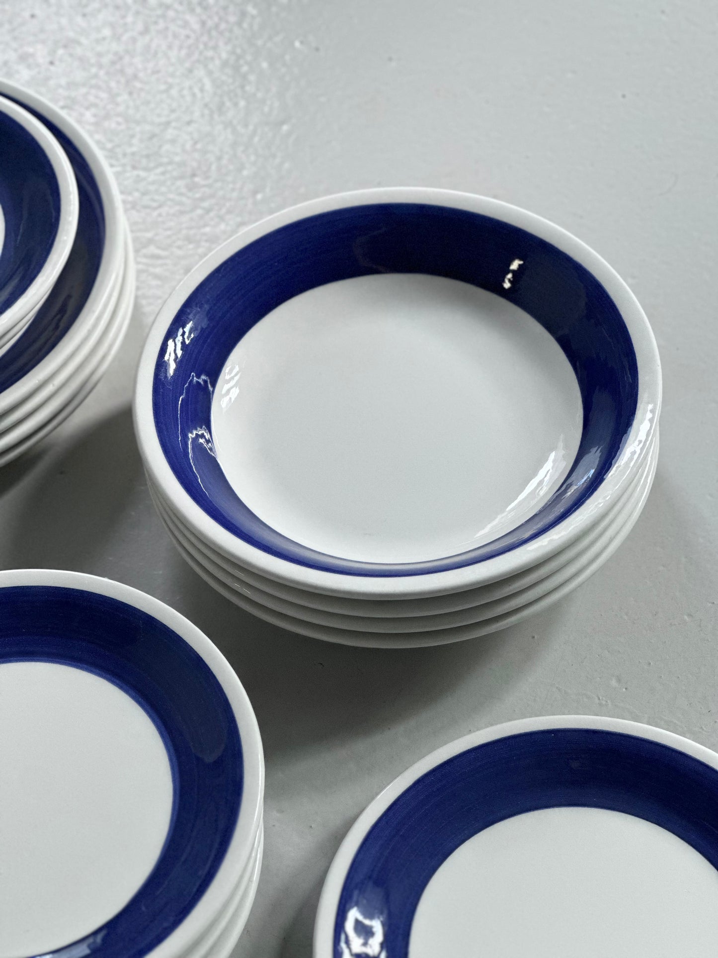 Italiensk Bistro Stel - Tyk Blå Kant