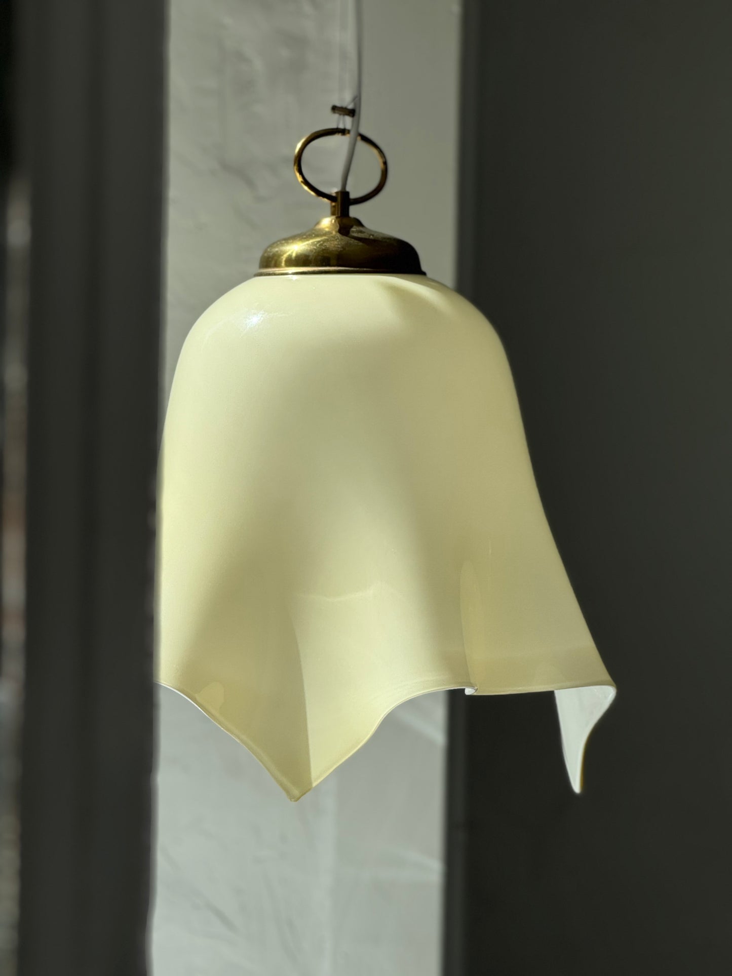 Creme / Lysegul Vintage Pendel