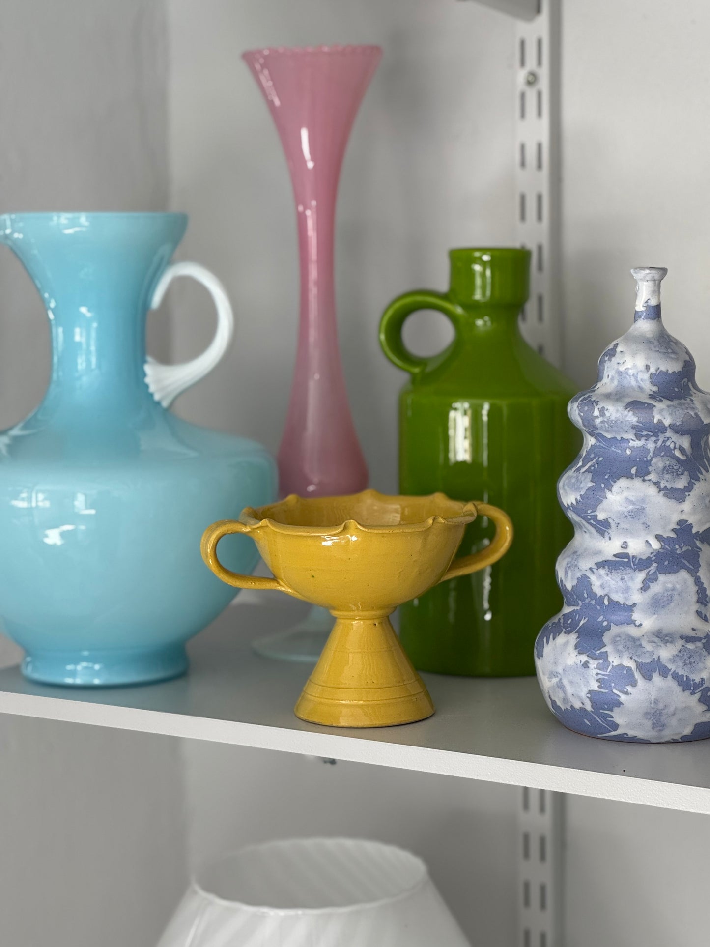 Vintage Opaline Kande
