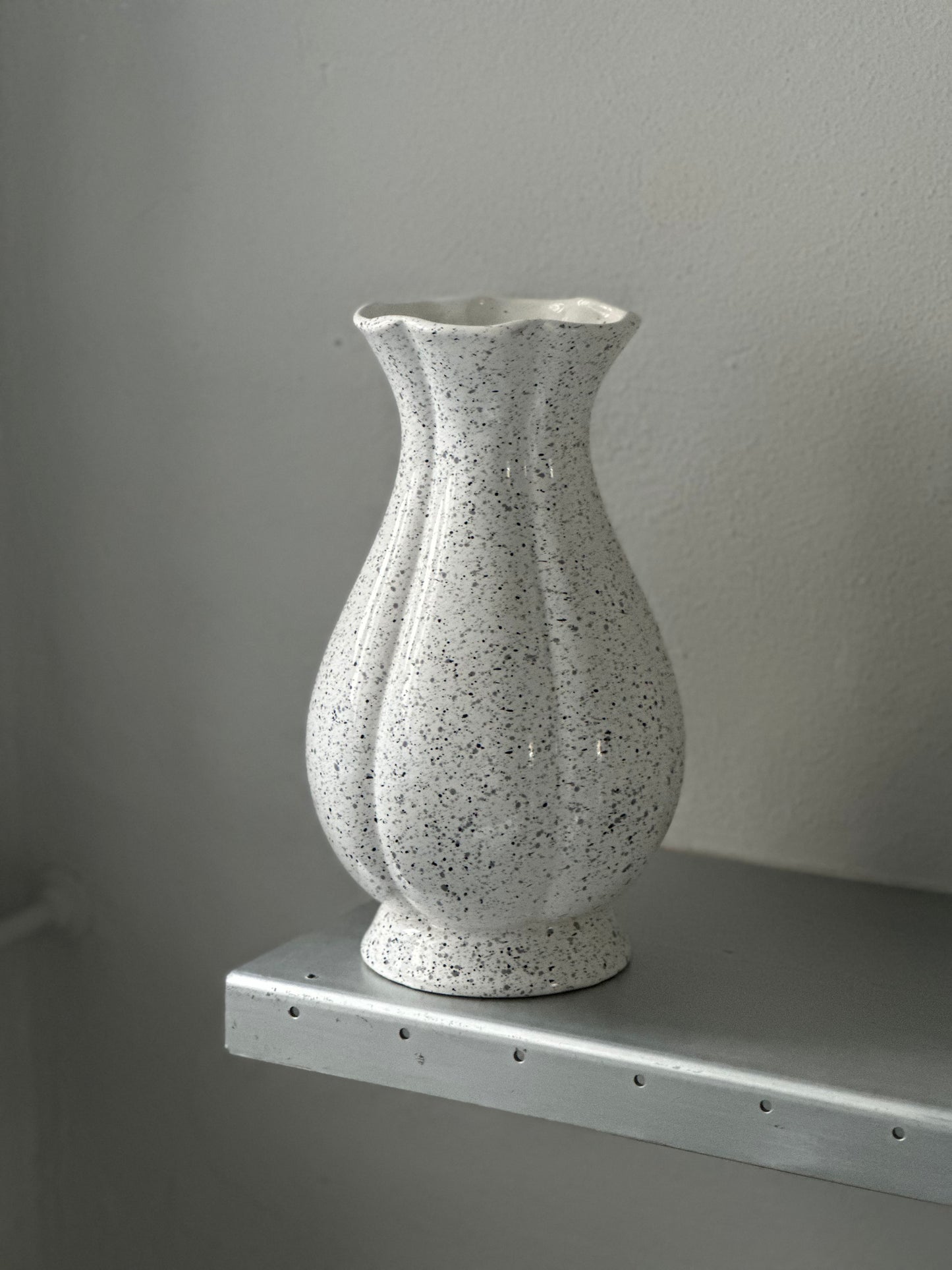 Nistret Vintage Vase