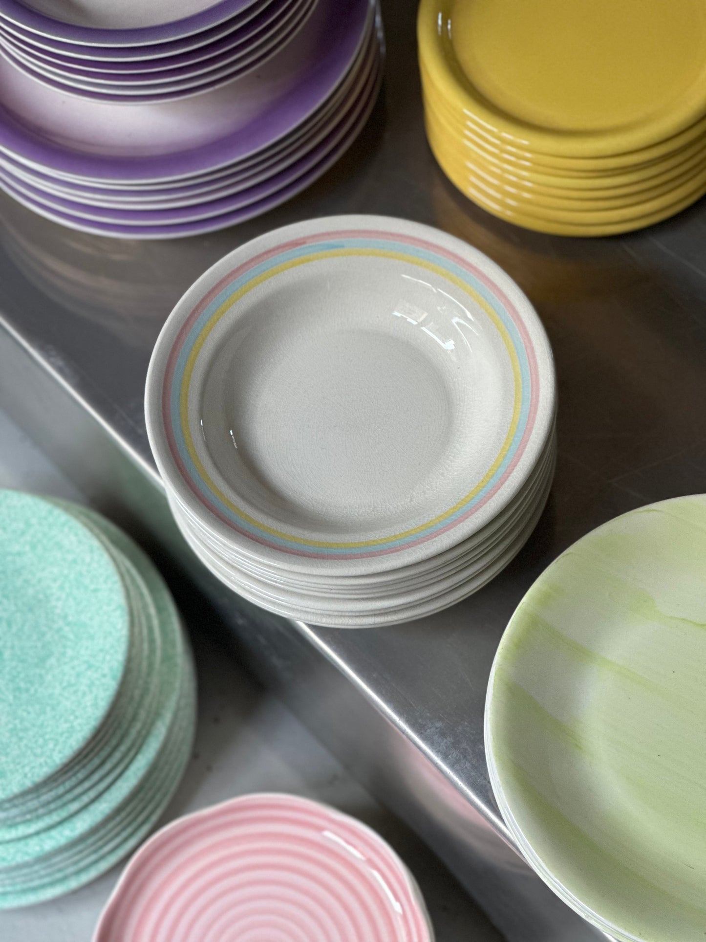 Dybe Regnbue Tallerkener