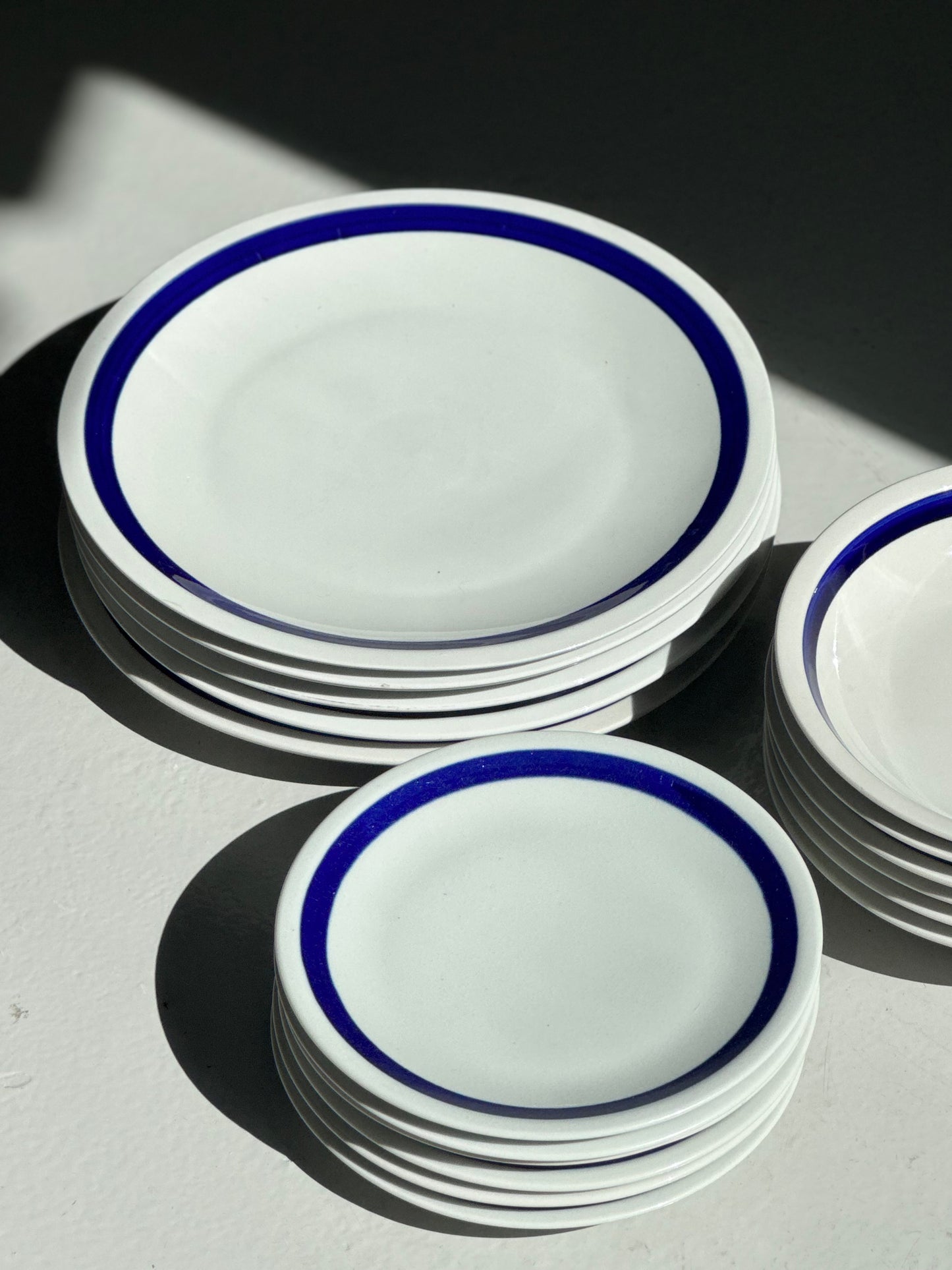 Bistro Tallerkener - Blå Kant