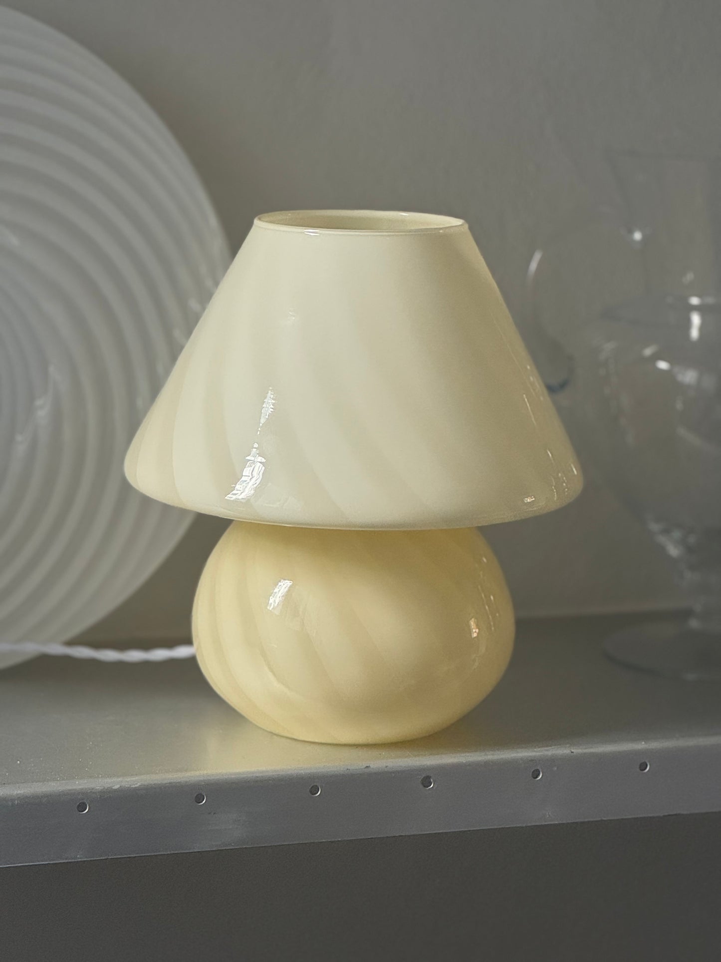 Vintage Murano Mushroom Bordlampe - Lysegul