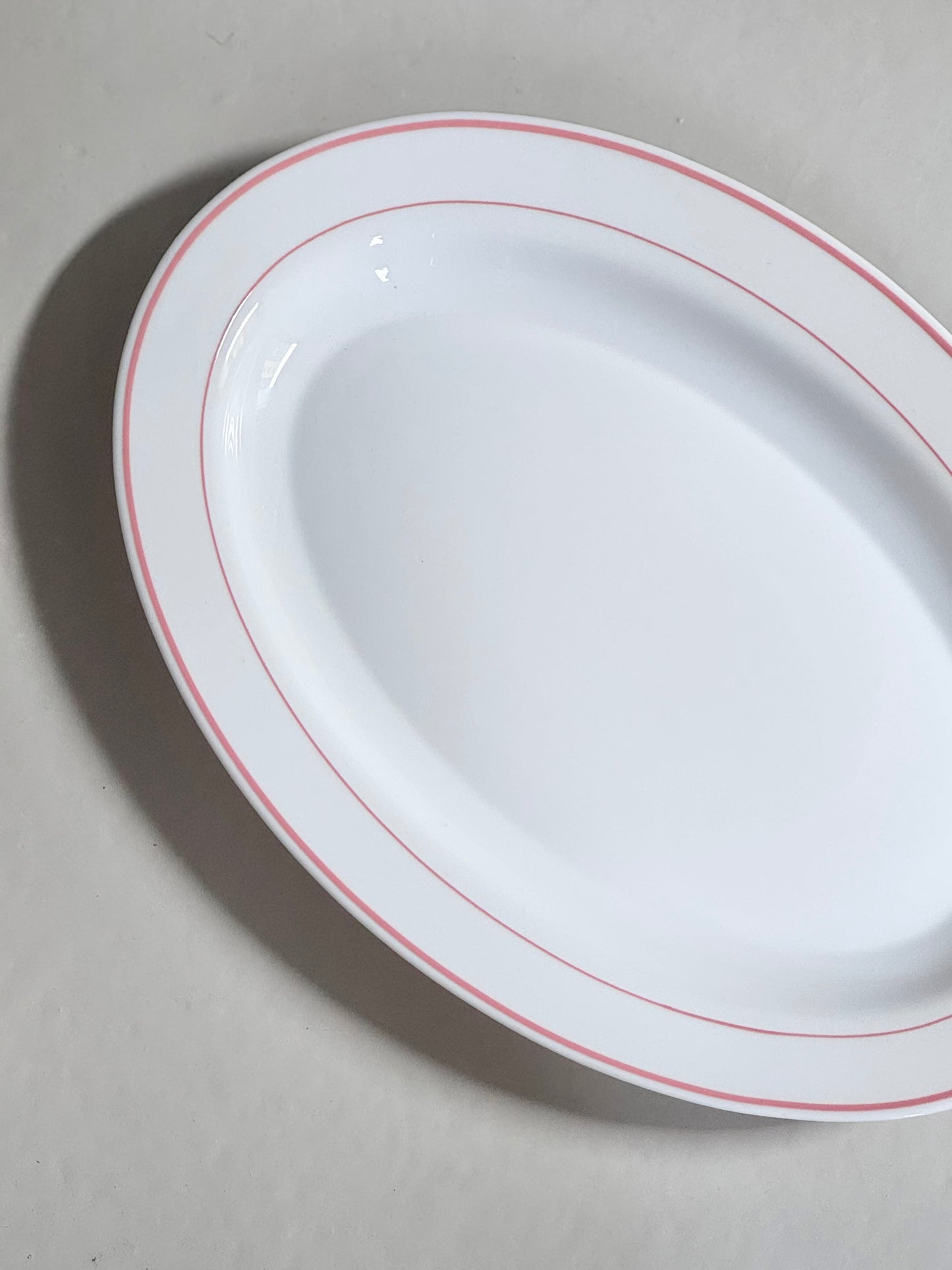 Lyserødt Bistro Fad