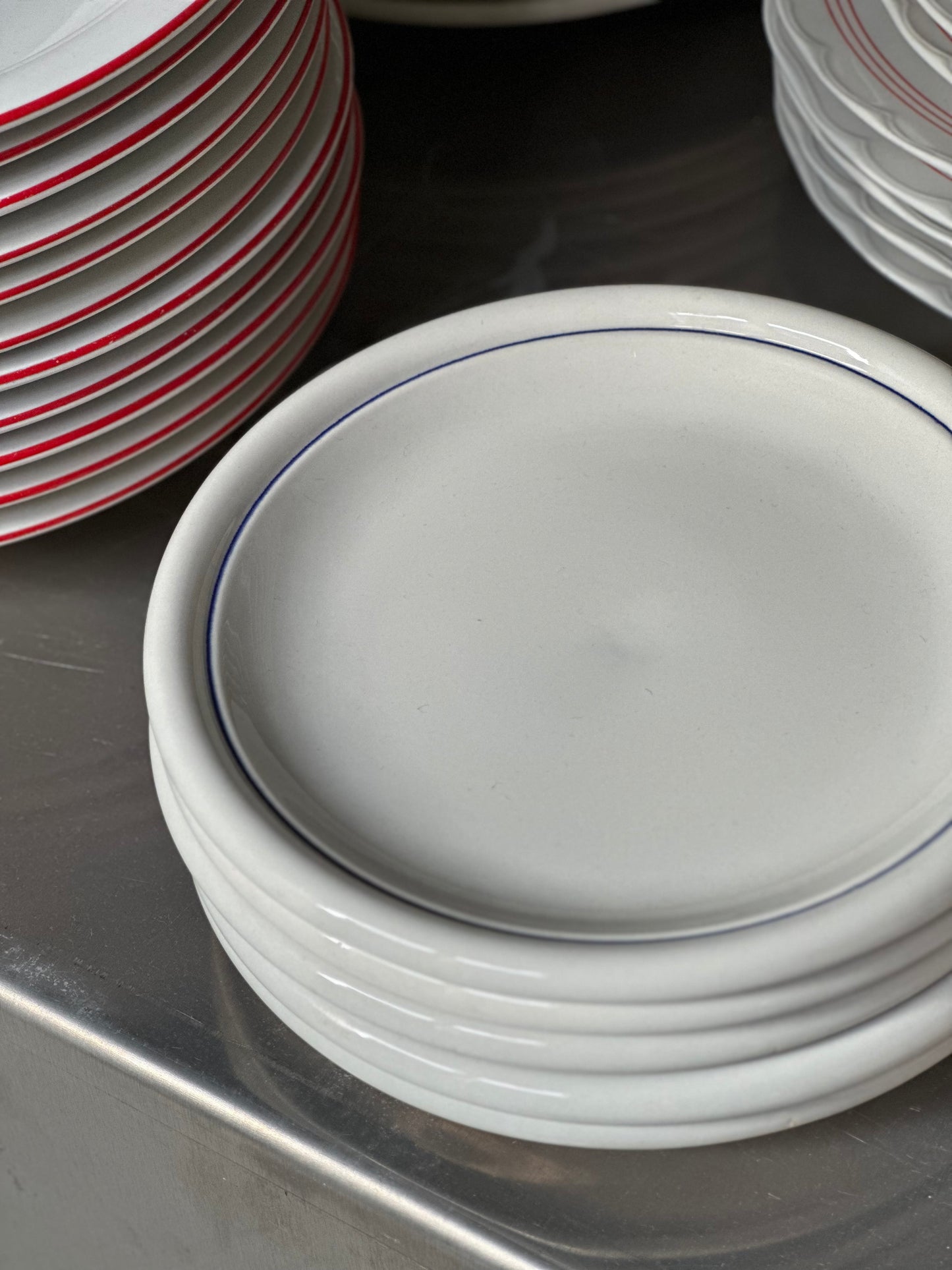 Bistro Frokost Tallerkener M. Tynd Blå Kant