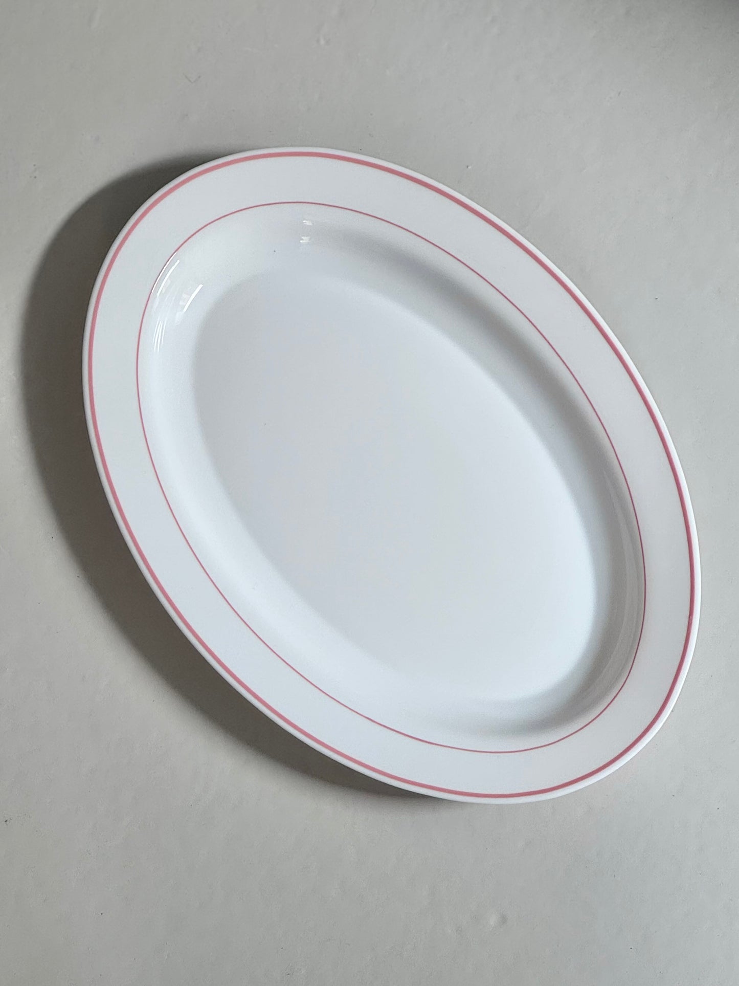 Lyserødt Bistro Fad