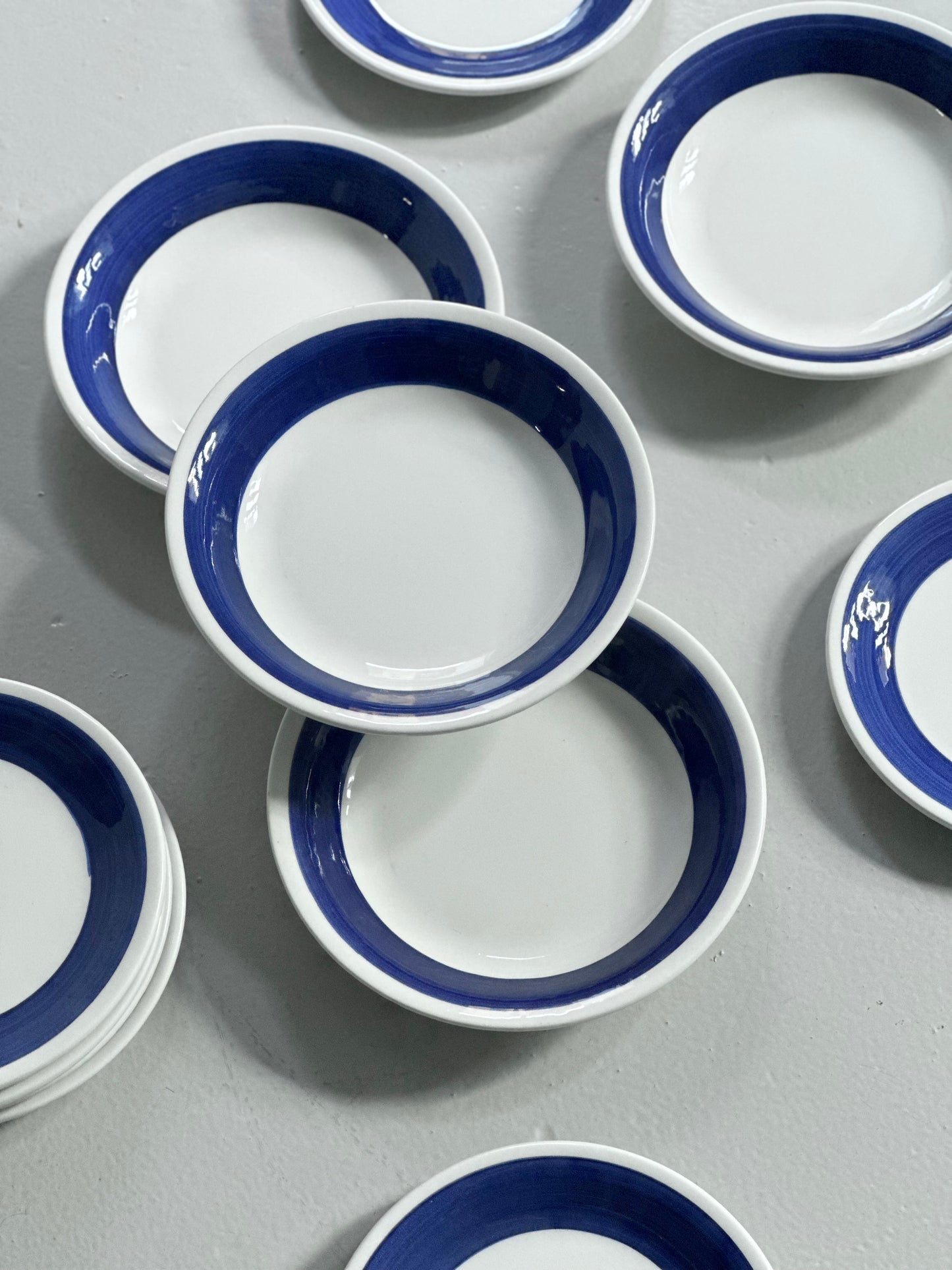 Italiensk Bistro Stel - Tyk Blå Kant